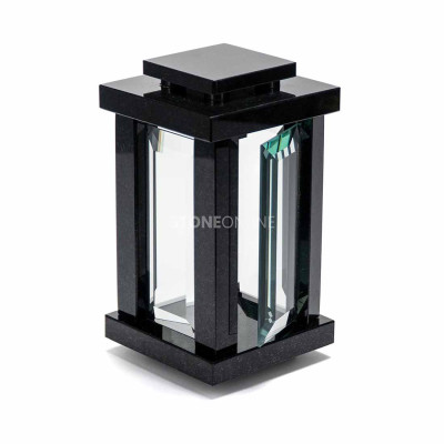 Premium granite lantern – sturdy and refined memorial ornament.