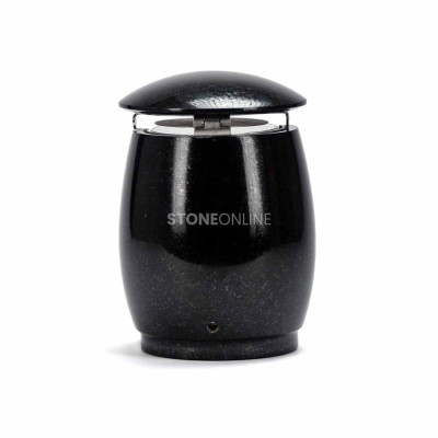 Memorial lantern in granite – durable, weather-resistant cemetery lamp.