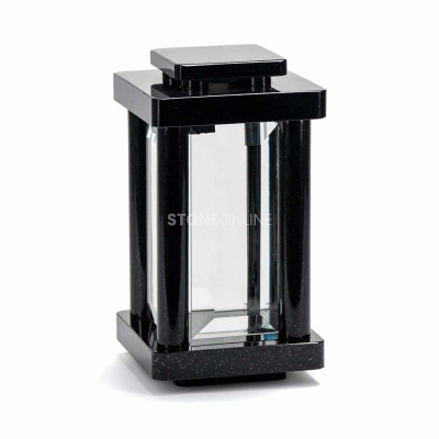 LSTYLE memorial lantern – a durable, tasteful addition to the cemetery.