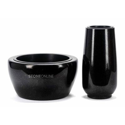 Elegant granite set WBASIC15 + DROP 25 cm – a beautiful, subtle StoneOnline grave decoration.