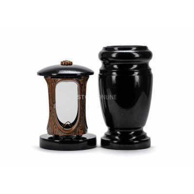 Beautiful cemetery granite set LALUMROSETTECOPPER + WELEGANT15 – lantern with copper rosette and elegant flower vase.