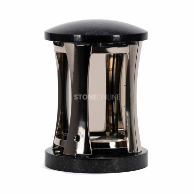 Elegant cemetery set – MIRROW ROUND SILVER lantern and WMODERN15 vase for year‑round arrangement.
