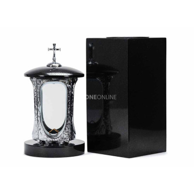 LALUMCROSSINOX lantern and WCUBE15 vase – modern granite set for cemetery.