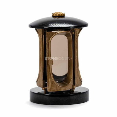 Lasting memorial decor – gold lantern and WELEGANT12 granite vase StoneOnline.