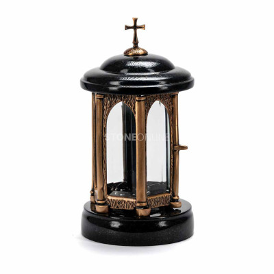 Large granite grave lantern – solid, durable product at manufacturer price.