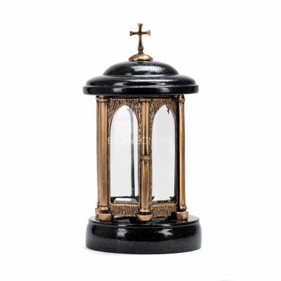 Natural stone lantern with brown body – a durable product for the cemetery.