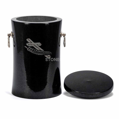 Urn for human ashes in granite – sturdy model UBASICV2 from a Polish manufacturer.