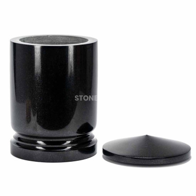 Urn UELITE in natural granite – durable memorial ornament