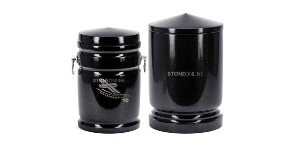 Granite urns &mdash; StoneOnline